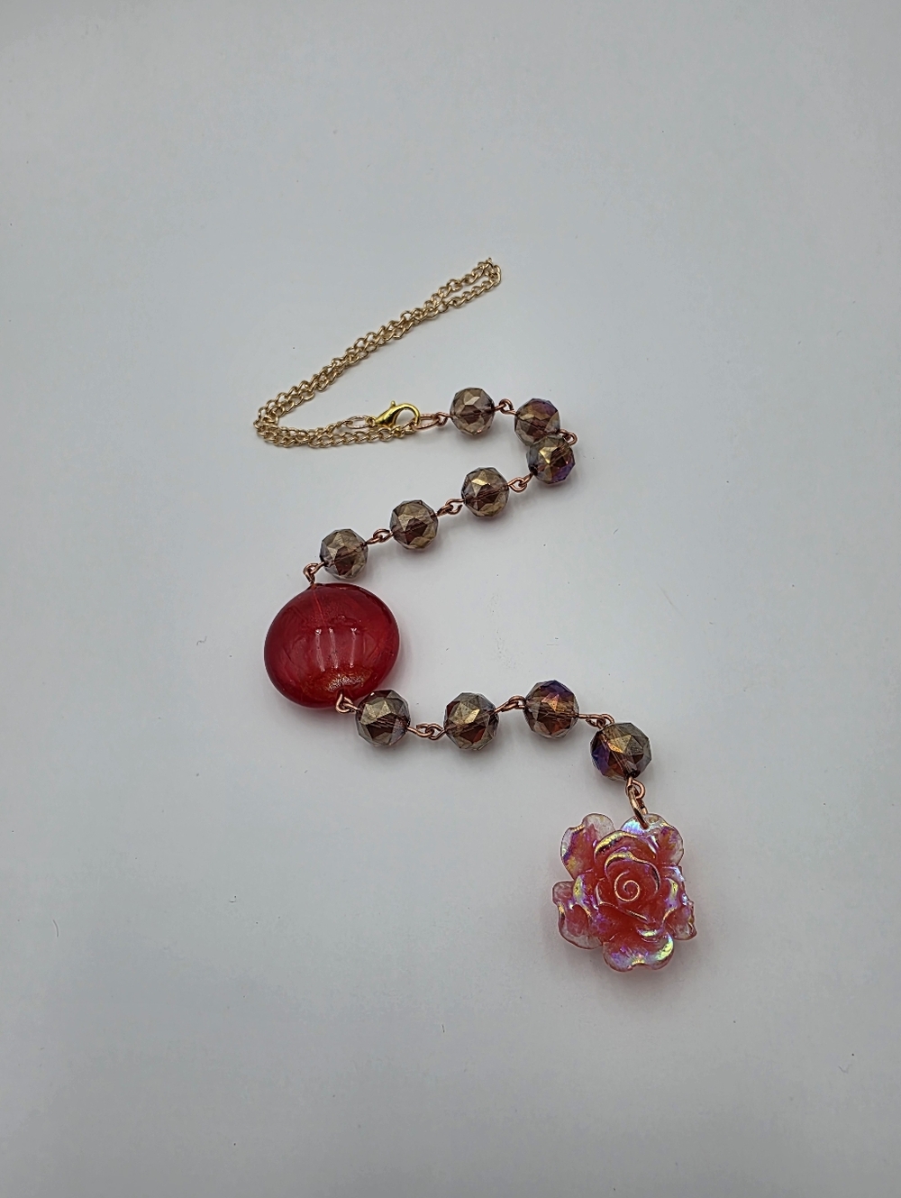 Handmade Red Rose Car Charm – Crystal Beaded Rearview Mirror Accessory - Picture 3 of 5